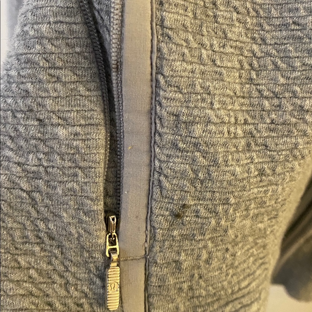 lululemon athletica On Repeat Ribbed Bomber Jacket - Picture 4 of 5